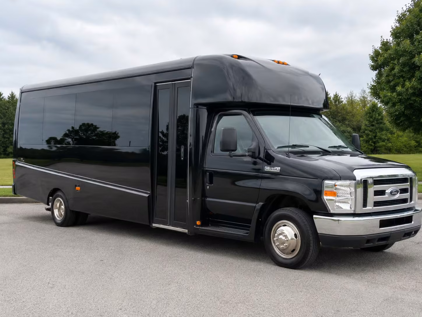 18 passenger minibus