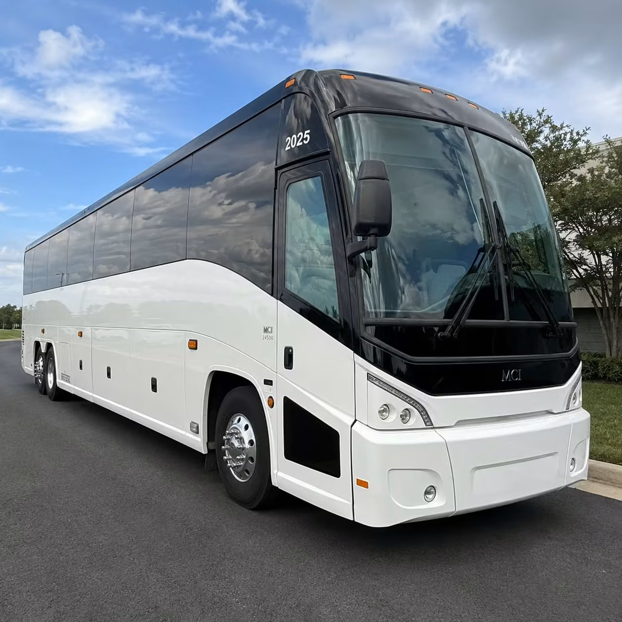 heading to concord pavilion book your san ramon concert shuttle today