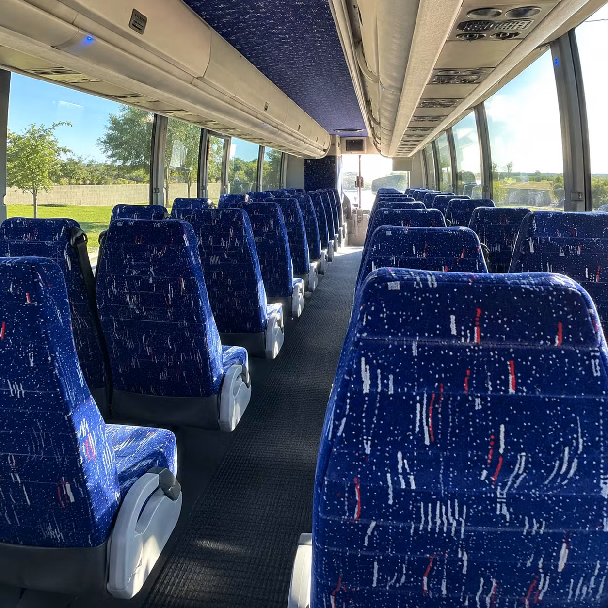 san ramon corporate groups rely on long distance charter buses for retreats and off site events